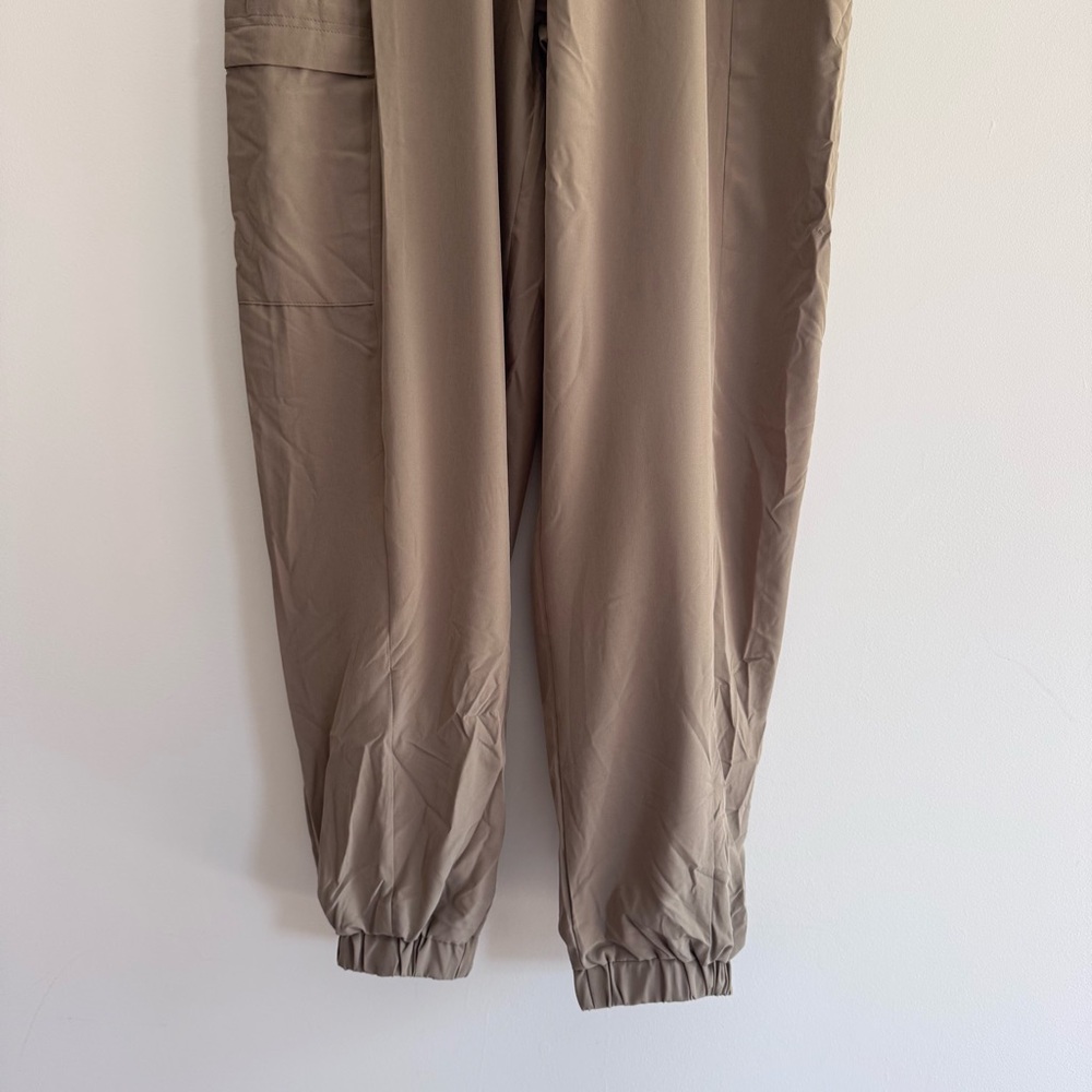 Nomolen Hiking Cargo Pants Lightweight Quick Dry Joggers Outdoor Medium NWT - Picture 6 of 7